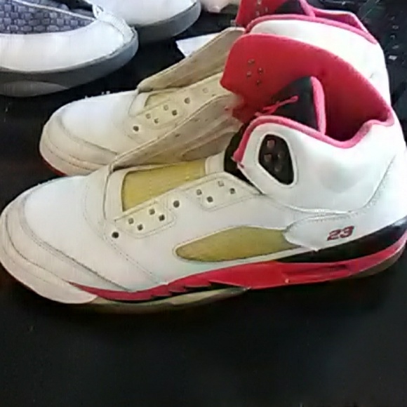 Retro jordan 5s - Picture 1 of 4